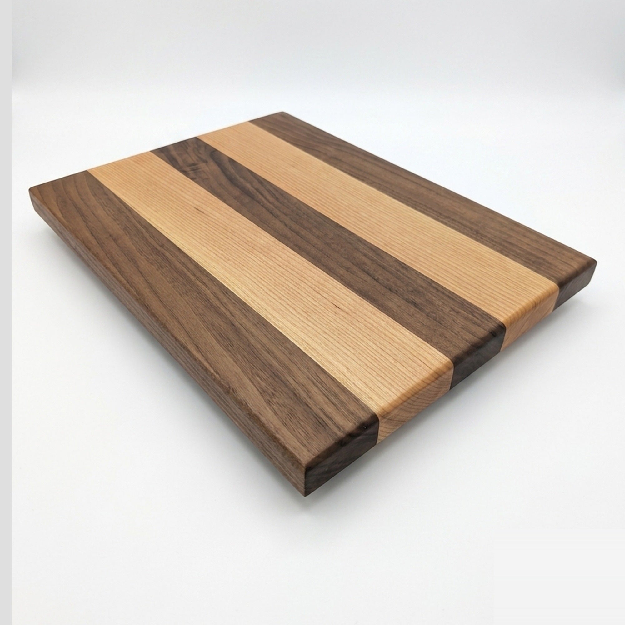 No. 402, "Dutch Radhaus" | Walnut and Hard Maple Cutting Board, 18x12